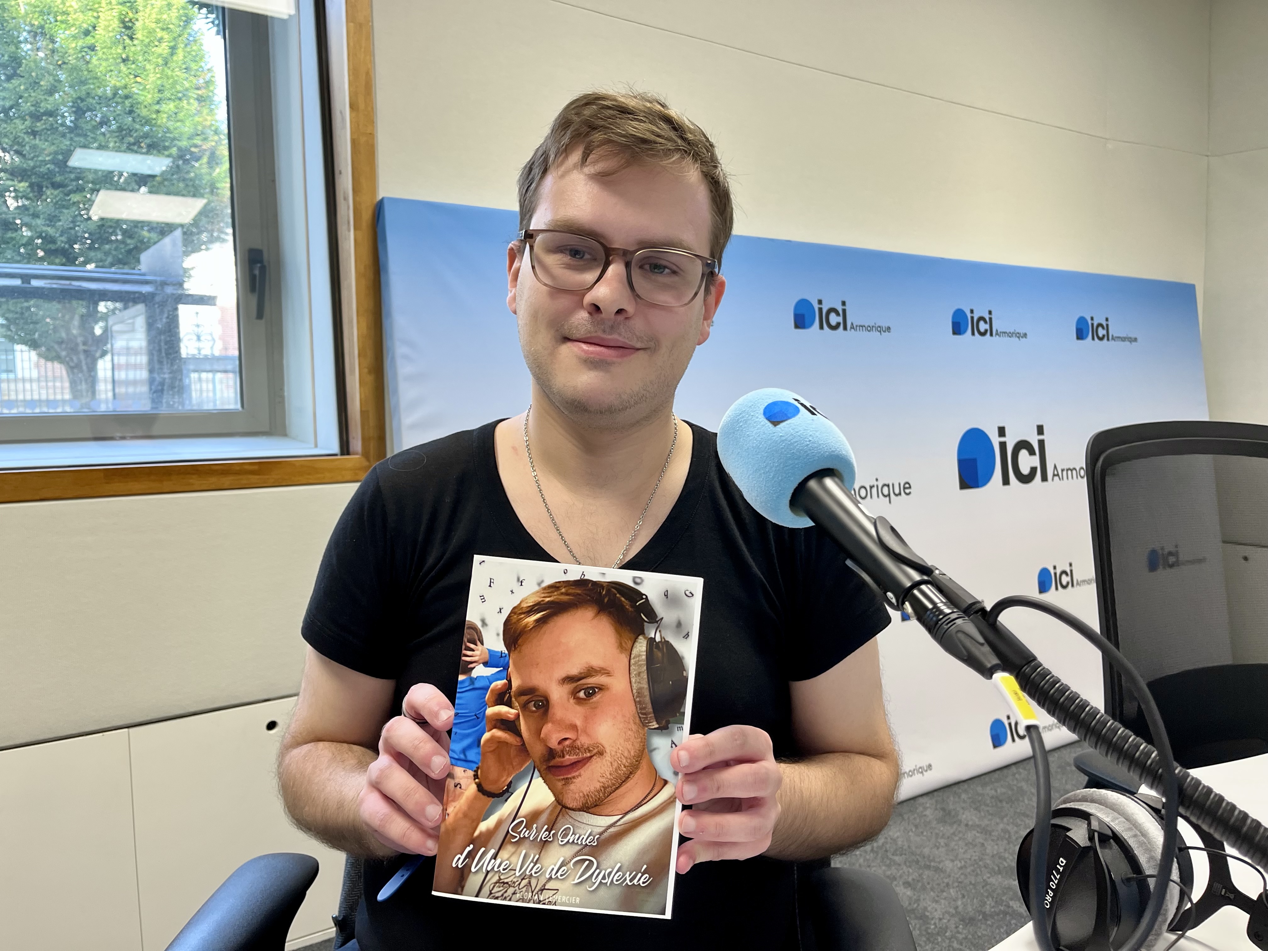 Le brétilien Florian Lemercier signe un livre sur la dyslexie. Le résumé de sa vie dit-il © Radio France - Vincent Grassin